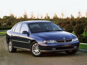 Holden Calais 2000 года